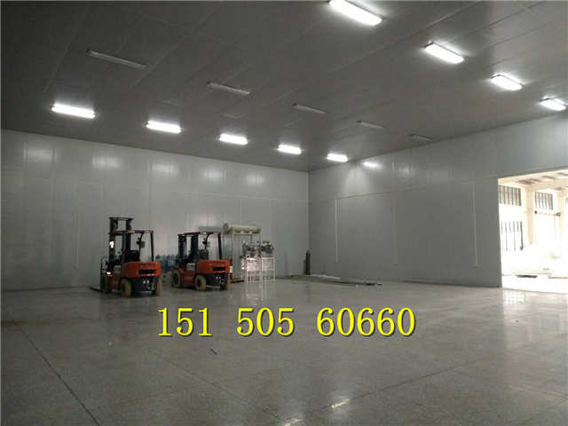 南京岩棉夾（jiá）芯（xīn）板隔牆吊頂